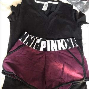 VS PINK VARSITY SHORTS LOGO WAIST SHORT SLEEVE TEE
